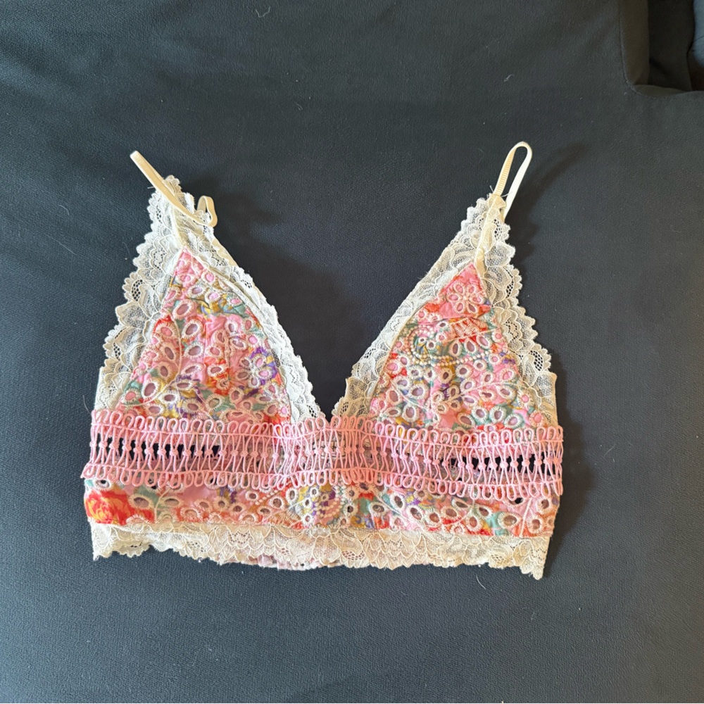 Floral Lace Bralette - Pink and Cream